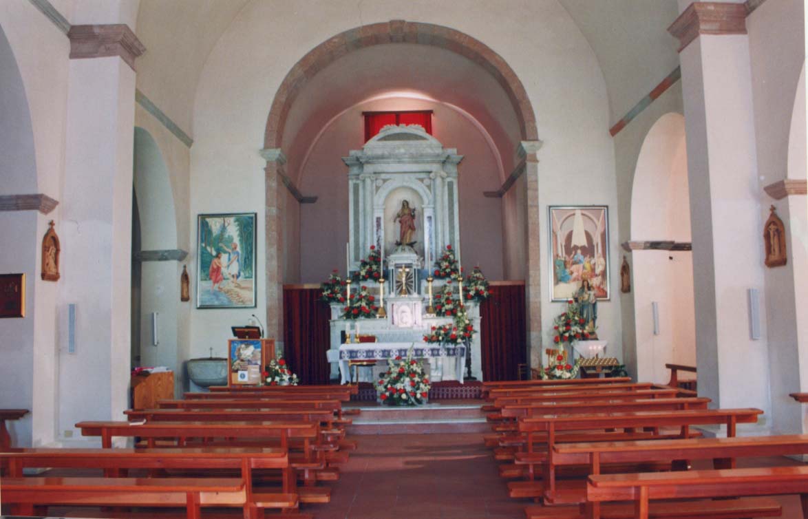 Interno della Chiesa Parrocchiale: clicca qui per vedere le altre immagini